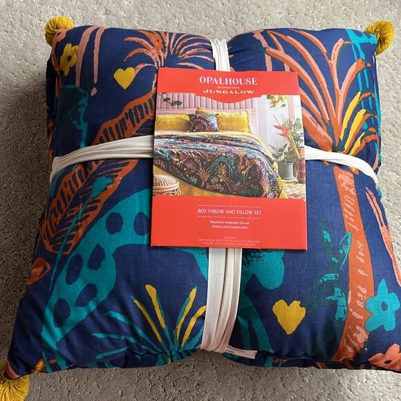 Opalhouse Throw Blanket & Pillow Set Blue Fiesta Jungle Print Tassel - Picture 5 of 8